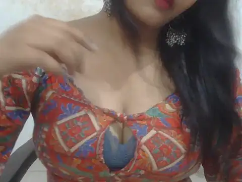 Snapshot of POOJA_199 chatting on 27, 6, 2026 POOJA 199 online show from 27, 6, 2026