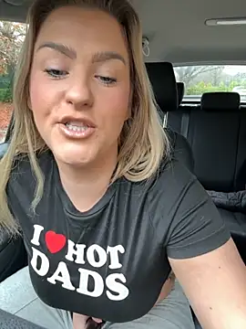 Charleigh xx online show from 12, 11, 2025