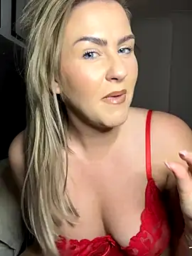 Charleigh xx online show from 13, 11, 2025