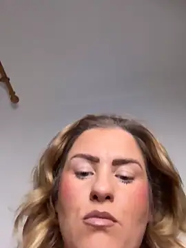 Charleigh xx online show from 21, 2, 2026