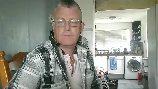 hefin18 online show from 17, 2, 2025