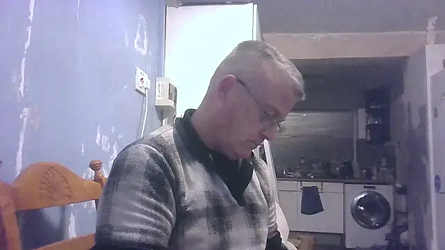 hefin18 online show from 3, 12, 2025