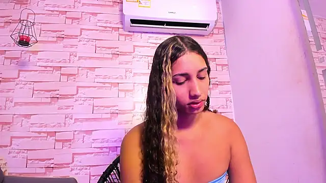 candice777 online show from 4, 6, 2026