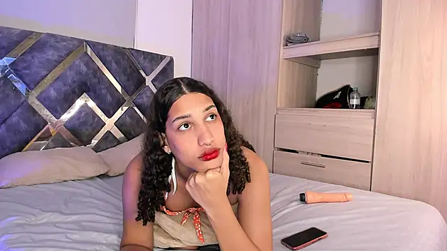 Snapshot of candice777 chatting on 9, 9, 2025 candice777 online show from 9, 9, 2025