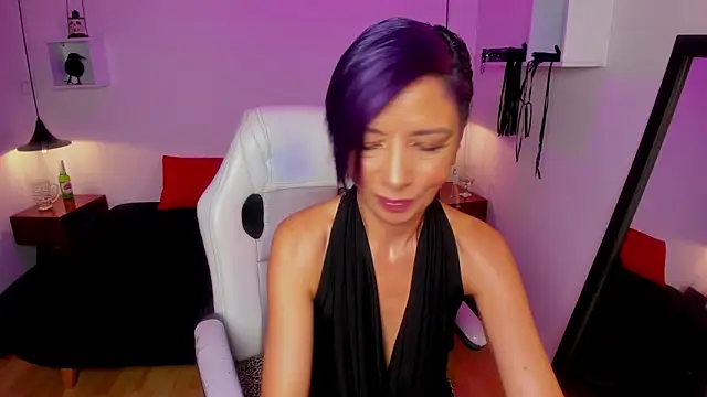Snapshot of Trinityy__ chatting on 20, 6, 2026 Trinityy online show from 20, 6, 2026