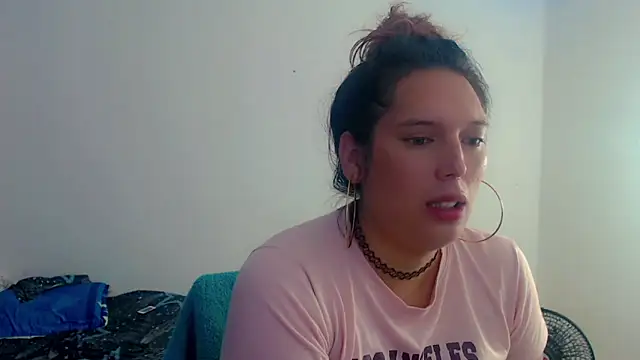 Snapshot of samanthaa_hot_ chatting on 5, 1, 2026 samanthaa hot online show from 5, 1, 2026