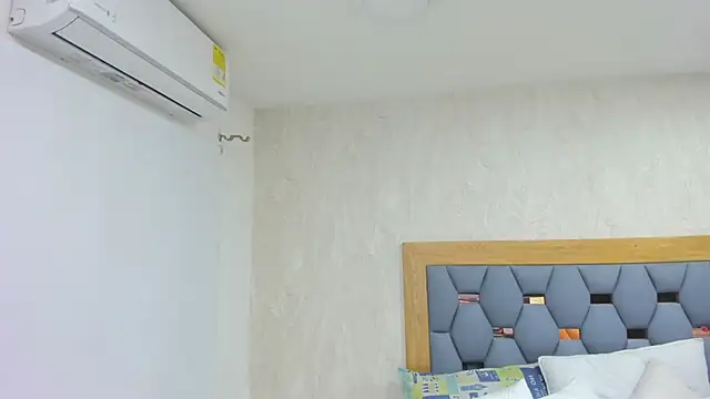 crystal sm online show from 12, 2, 2026