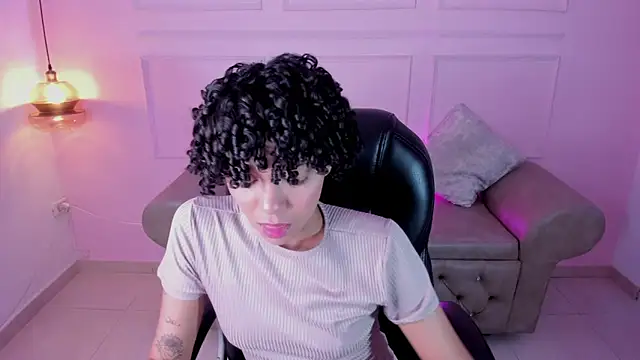 aitana kahlo online show from 16, 12, 2025