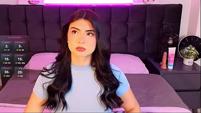 Snapshot of Sweety_Nicole_ chatting on 4, 12, 2025 Sweety Nicole online show from 4, 12, 2025