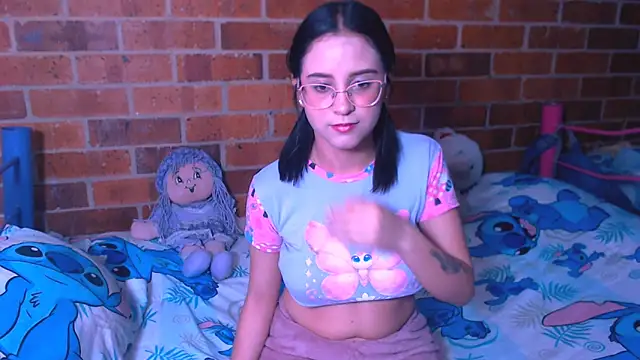 danaiisabella online show from 29, 10, 2025