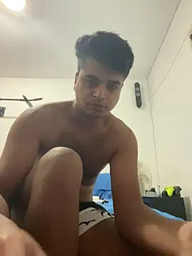 Snapshot of Noam7080z chatting on 30, 11, 2025 Noam7080z online show from 30, 11, 2025