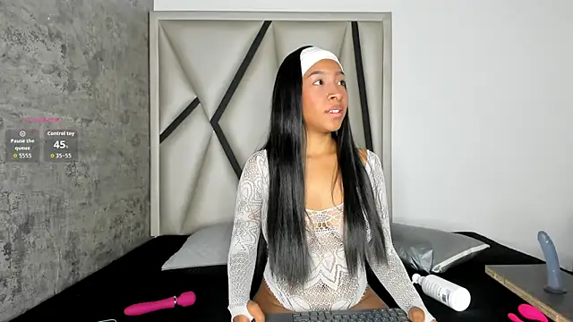 Euphoria 07 online show from 14, 9, 2025