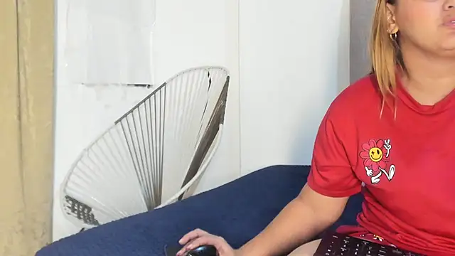 Lady miss    online show from 24, 11, 2025