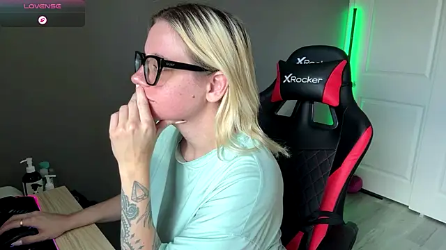 Charlies world online show from 26, 9, 2025