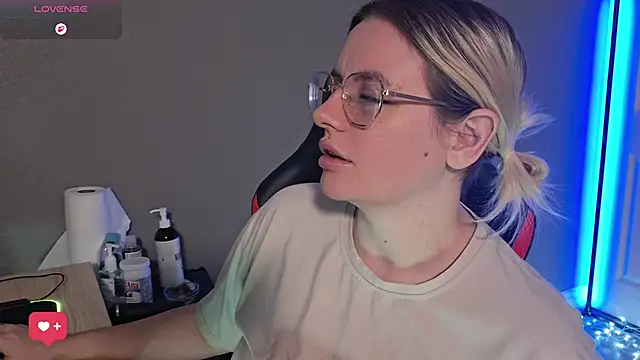 Charlies world online show from 5, 12, 2025