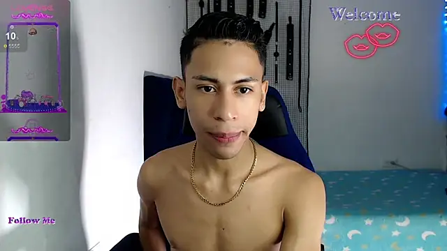 Snapshot of dylan_apol0 chatting on 27, 10, 2025 dylan apol0 online show from 27, 10, 2025