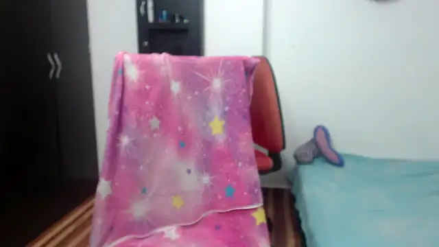 Evelyn-tits online show from 8, 11, 2025