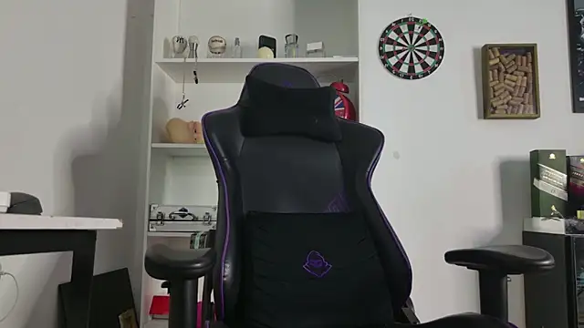 aaron nvk online show from 4, 3, 2026