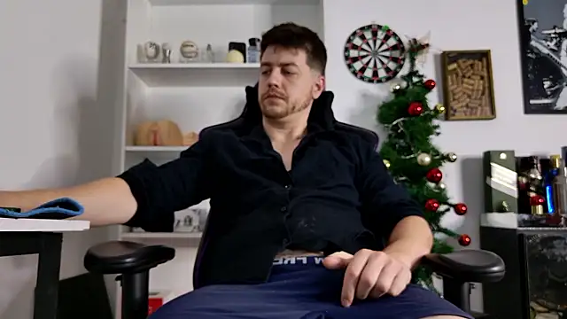 aaron nvk online show from 7, 1, 2026