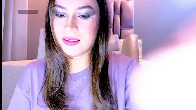 InnoocentLunaa online show from 12, 1, 2026