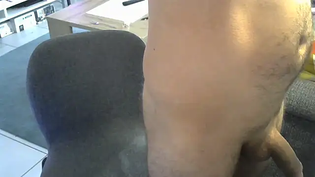 Snapshot of goncas23 chatting on 9, 7, 2026 goncas23 online show from 9, 7, 2026