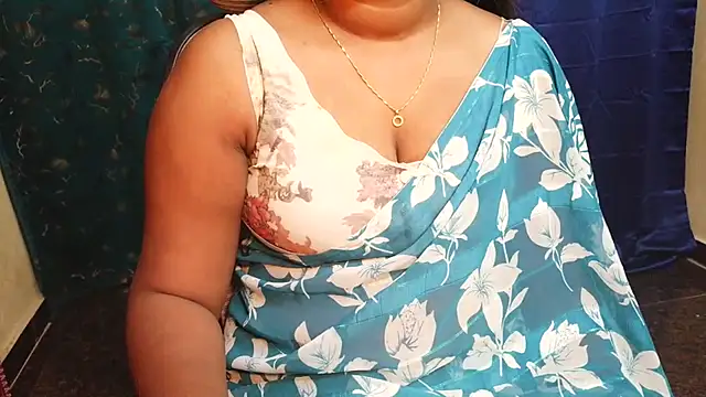 Snapshot of Pavani-Sexy chatting on 20, 6, 2026 Pavani-Sexy online show from 20, 6, 2026