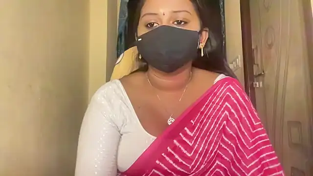 Snapshot of Pavani-Sexy chatting on 3, 3, 2026 Pavani-Sexy online show from 3, 3, 2026