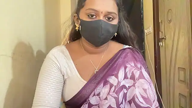 Snapshot of Pavani-Sexy chatting on 19, 2, 2026 Pavani-Sexy online show from 19, 2, 2026