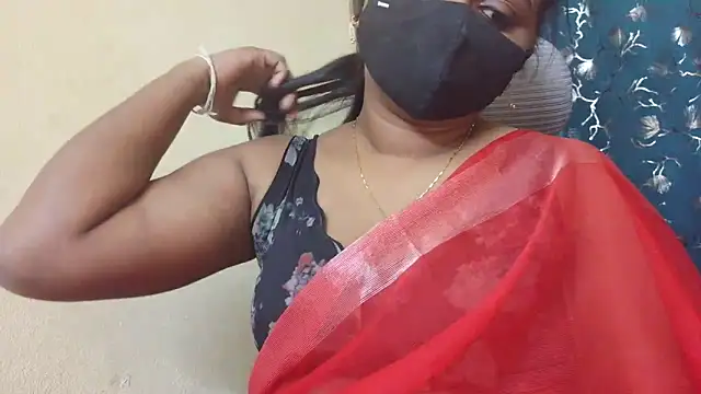 Snapshot of Pavani-Sexy chatting on 4, 6, 2026 Pavani-Sexy online show from 4, 6, 2026