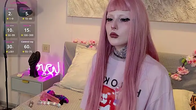 Snapshot of MilkMeSoftly chatting on 18, 7, 2026 MilkMeSoftly online show from 18, 7, 2026