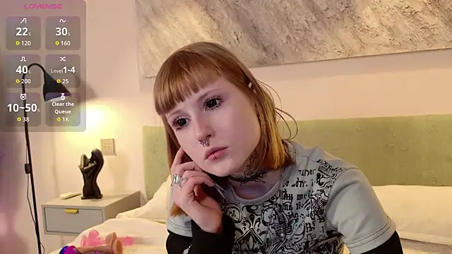 MilkMeSoftly online show from 12, 4, 2026