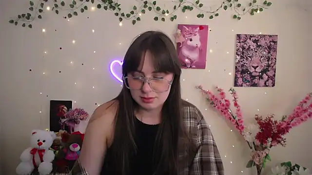 Amanda Bright  online show from 18, 5, 2026