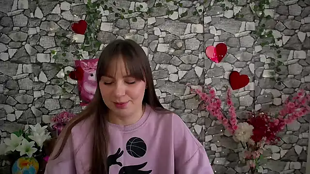 Amanda Bright  online show from 24, 11, 2025