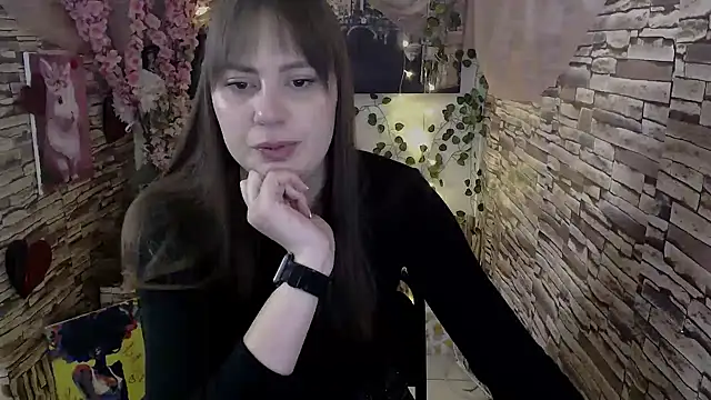 Amanda Bright  online show from 15, 10, 2025