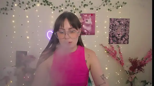Snapshot of Amanda_Bright_ chatting on 20, 6, 2026 Amanda Bright online show from 20, 6, 2026