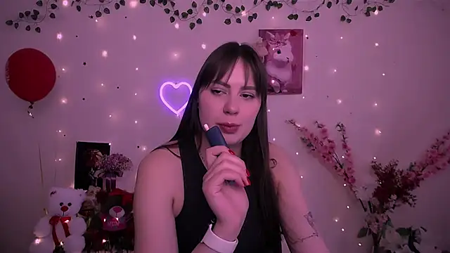 Amanda Bright  online show from 23, 4, 2026
