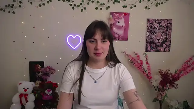 Amanda Bright  online show from 12, 5, 2026