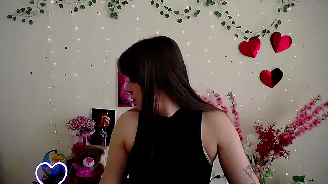 Amanda Bright  online show from 28, 2, 2026