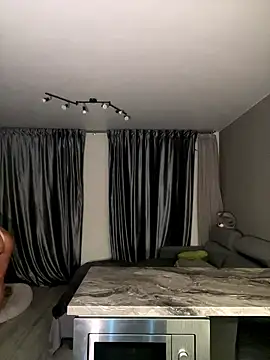 Snapshot of Elizebeth_Parker chatting on 8, 1, 2026 Elizebeth Parker online show from 8, 1, 2026