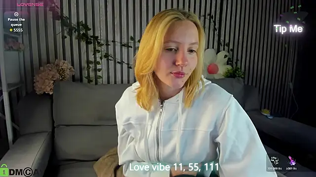 Anna Chelsea online show from 4, 3, 2026