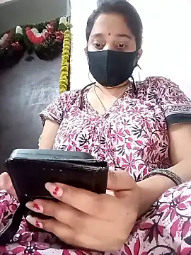 Snapshot of Trisha_71 chatting on 30, 5, 2026 Trisha 71 online show from 30, 5, 2026
