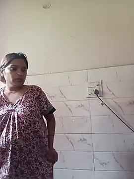 Trisha 71 online show from 27, 6, 2026