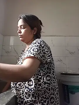 Trisha 71 online show from 14, 7, 2026