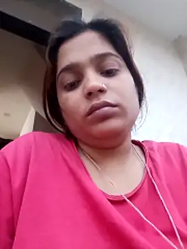 Snapshot of Trisha_71 chatting on 4, 5, 2026 Trisha 71 online show from 4, 5, 2026