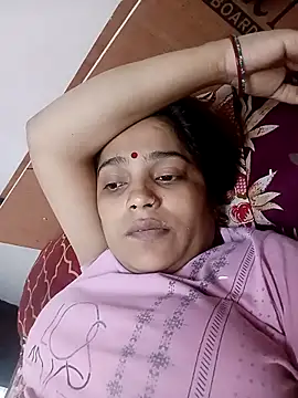 Snapshot of Trisha_71 chatting on 11, 5, 2026 Trisha 71 online show from 11, 5, 2026