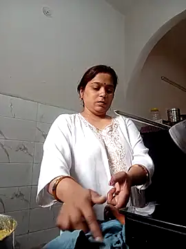 Trisha 71 online show from 10, 11, 2025