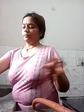 Trisha 71 online show from 9, 3, 2026