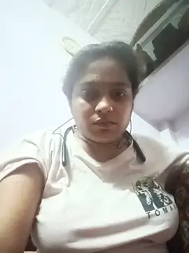 Snapshot of Trisha_71 chatting on 16, 5, 2026 Trisha 71 online show from 16, 5, 2026