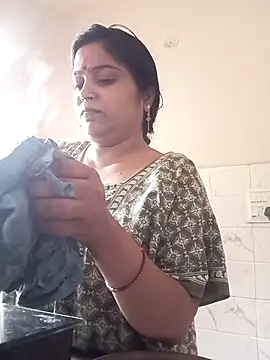 Trisha 71 online show from 26, 10, 2025