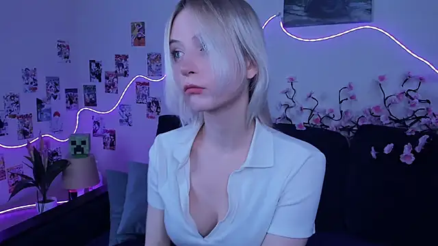 Megan--chan online show from 15, 1, 2026